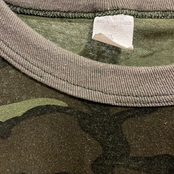 Vintage Camo T Shirt - Picture 6 of 6